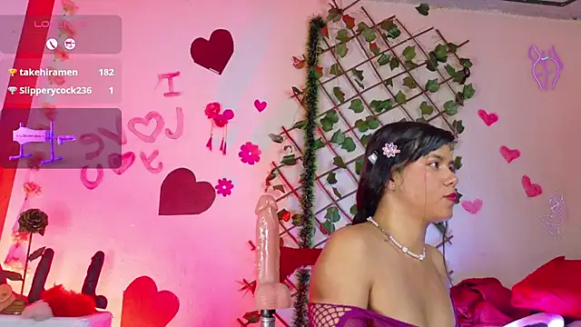 -SweetCamila's Live XXX Chat