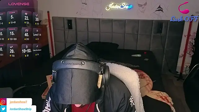 Онлайн чат XXX JordanShow