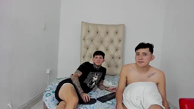 Junior_manuel26_ 라이브 XXX 채팅