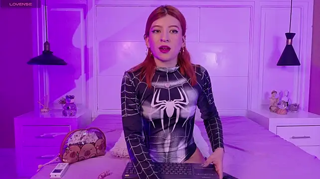 Chatroom XXX en direct de Amberr_Foxx_