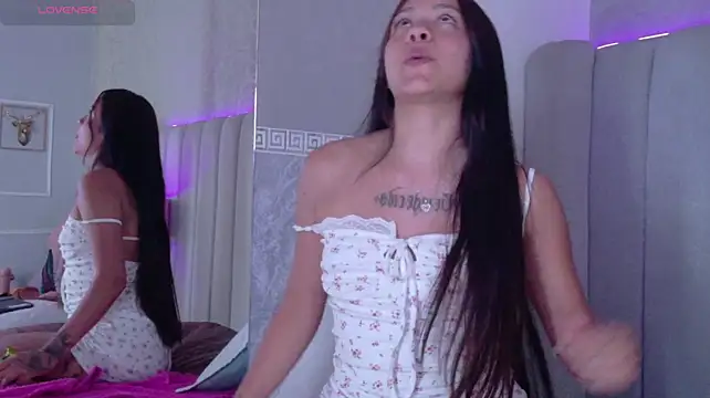 Emily__Stef 라이브 XXX 채팅