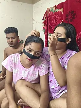 PRIYA_KOLKATAのライブXXXチャット