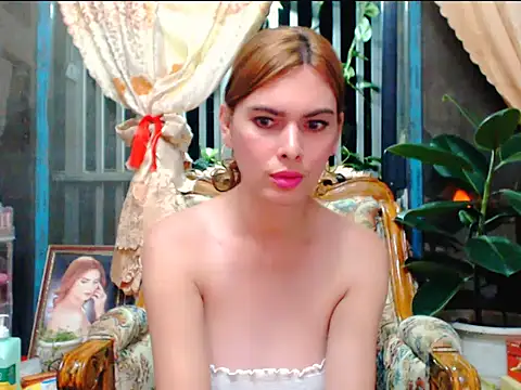 Chat +18 de Ts_Francine ao vivo