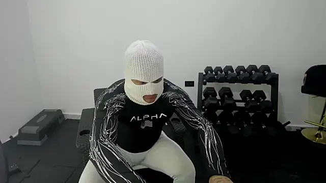 XXX chat uživo modela master_leather