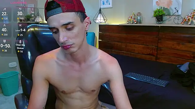 FelipeFriendly's Live XXX Chat