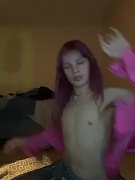 Divabolical élő XXX-chatje