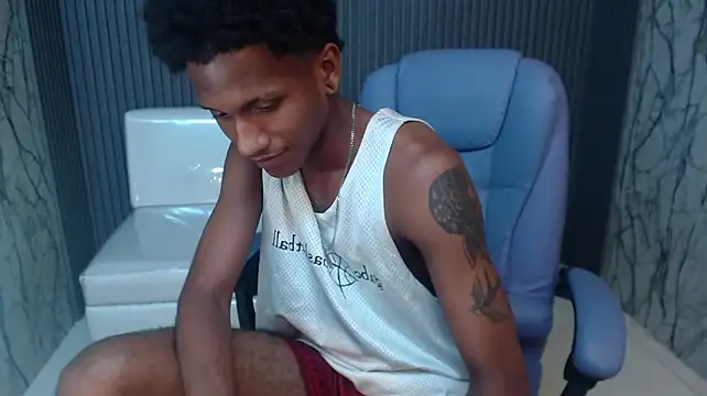 ManSant's Live XXX Chat