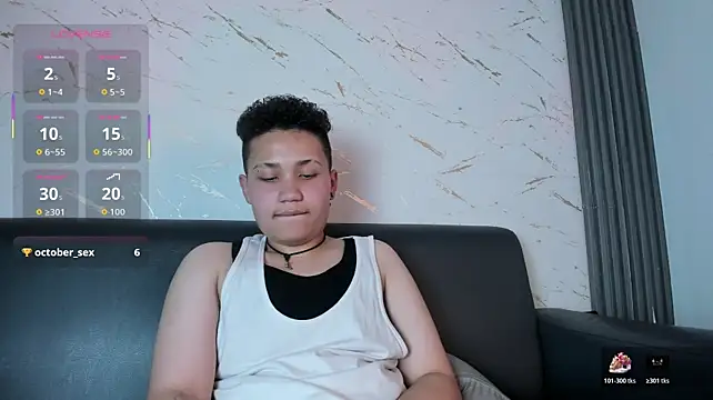 XXX chat uživo modela BullSmoke19