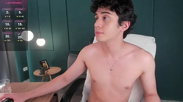 Milan_saint 라이브 XXX 채팅