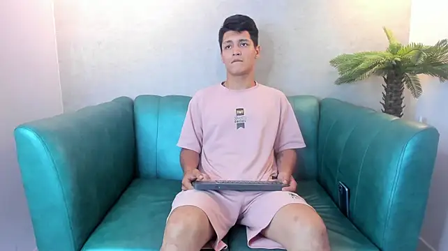 Julian_FiireのライブXXXチャット