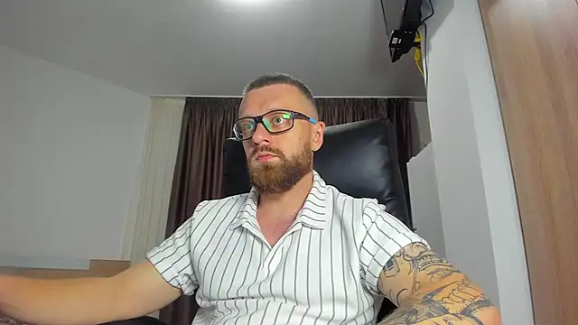 Онлайн чат XXX Findom_guy