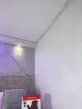 Chat +18 de amara_queen_ ao vivo