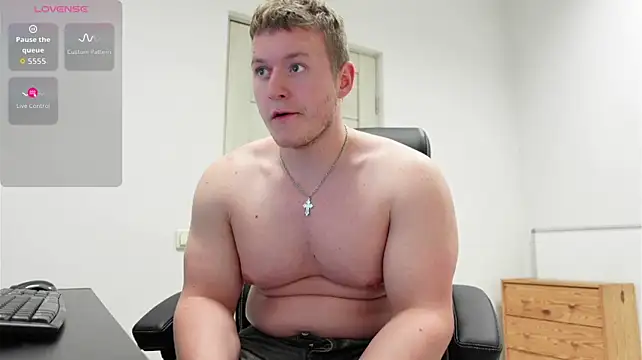 Richard_Dullas élő XXX-chatje