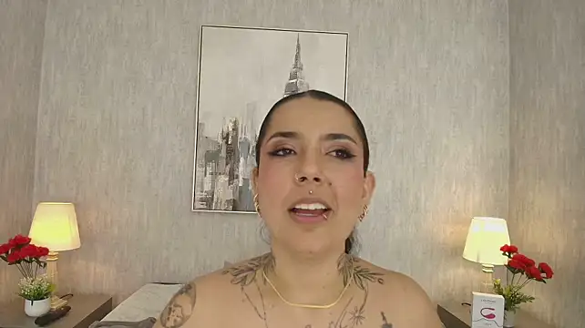 Chat +18 de Victoria_Elektra ao vivo