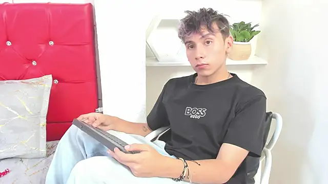 Czat XXX na żywo – Damon_wolfe
