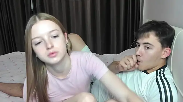 Tom__goblin élő XXX-chatje