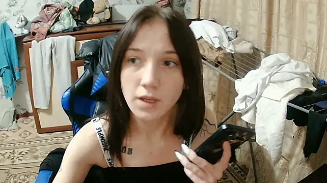 Showmyboobs Chat XXX in diretta