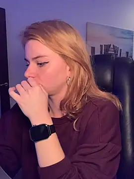 VelvetChloe live XXX chat