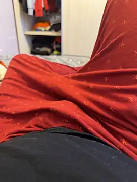 צ'אט XXX בשידור חי של RhinalSquad