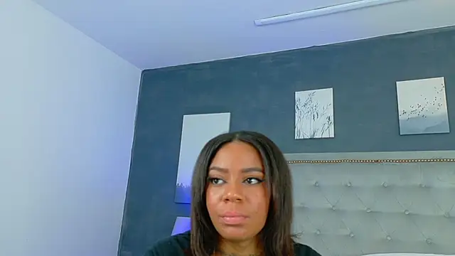 Czat XXX na żywo – LoanaVega