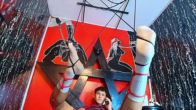 Axel_Romanov Adlı Modelin Canlı XXX Sohbeti