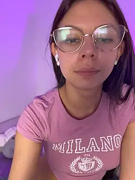 Czat XXX na żywo – Bonniepark_