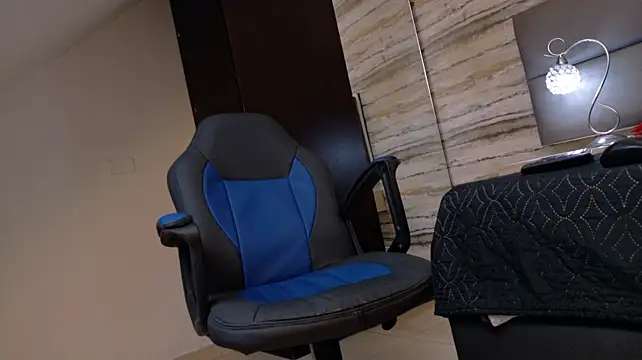 XXX chat uživo modela adamrivers