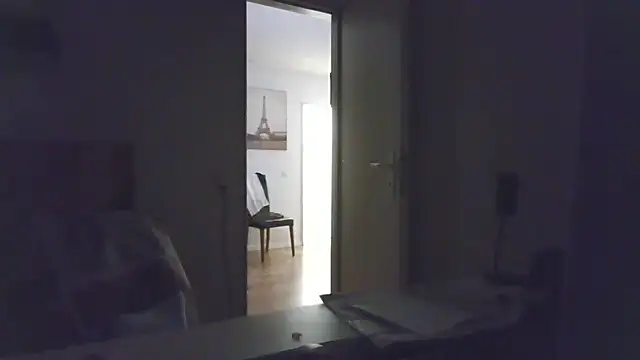 alpha-hunk Chat XXX in diretta