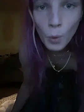 Divabolical's Live XXX Chat