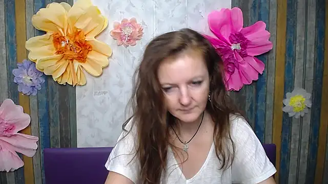 MeganPirs live XXX chat