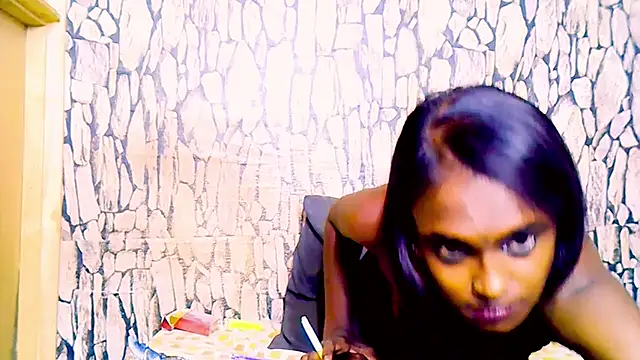 SassyXindian Chat XXX in diretta