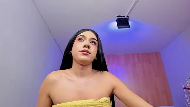 KristallSwan Live XXX Chat