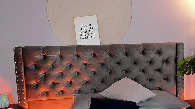 Chat +18 de feer_luxx ao vivo