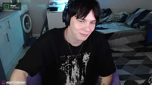 yourlildemon's Live XXX Chat