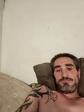 Kferenc81110 live XXX chat