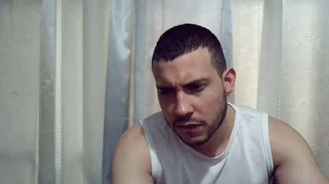 Armando_2002 Chat XXX in diretta