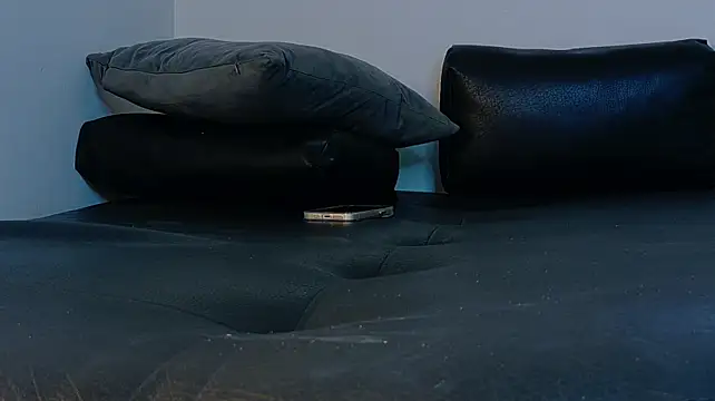 دردشة RiriiBrunette__ الجنسية المباشرة