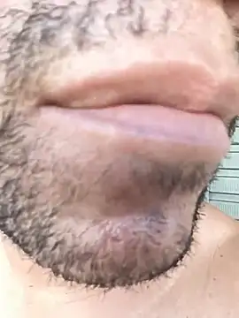 Chat XXX ao vivo de tutgfd