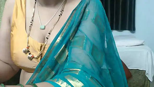 sunitha-3 Chat XXX live