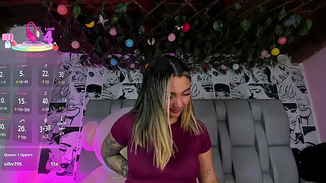 LucyRosse's Live XXX Chat