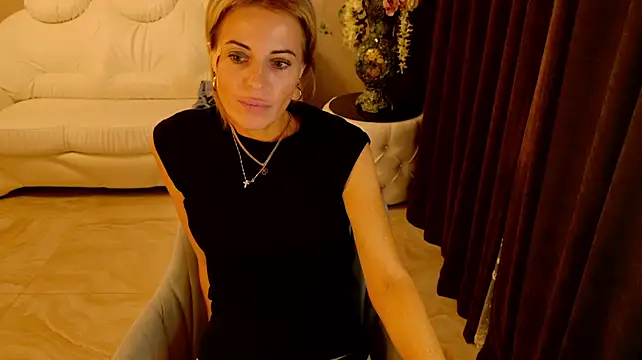 NellyBloom – Live XXX-chat