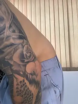 XXX chat uživo modela Alexander_ferre