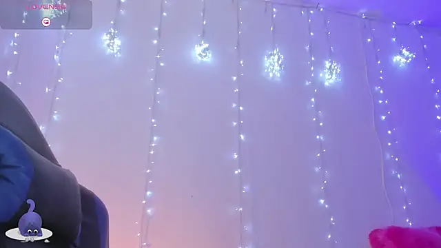 Czat XXX na żywo – roseliam25