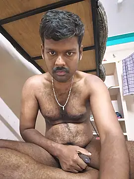 Vijayanbigc Chat XXX in diretta
