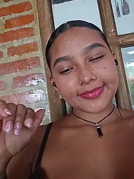 دردشة Andrea_Rocceri الجنسية المباشرة