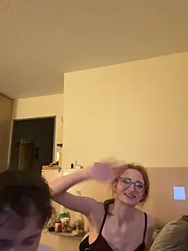LauraundSteve_ live XXX chat