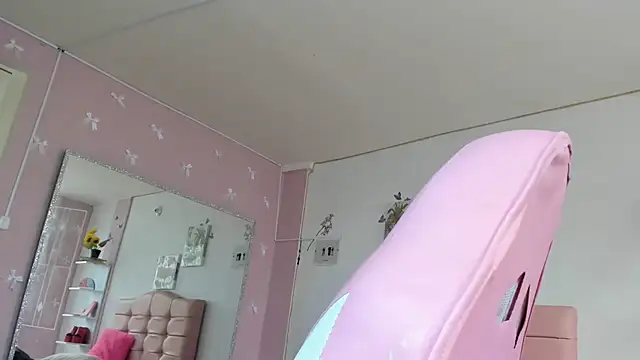 Santy_bigcock_01 Live XXX Chat