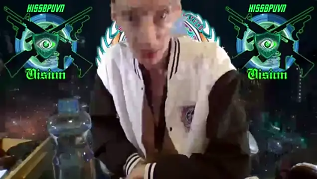 צ'אט XXX בשידור חי של solodethlordsubveganFAQ