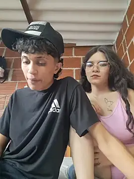 moonlight-couple Live XXX-chat