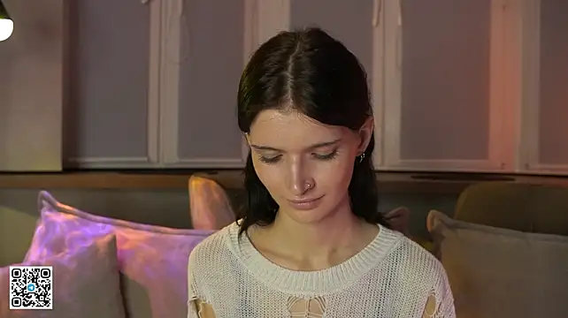 Wesliett_ Adlı Modelin Canlı XXX Sohbeti